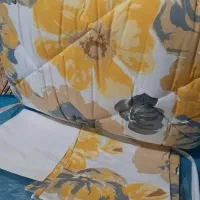 رو تختی نو به دلیل نبود تخت استفاده نشده