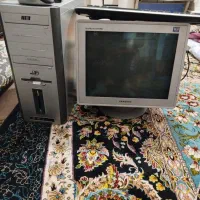 کامپیوتر قدیمی سالم و تمیز