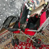کالسکه دوقلو و یخچال و فریزر|کالسکه و لوازم جانبی|دوگنبدان, |دیوار