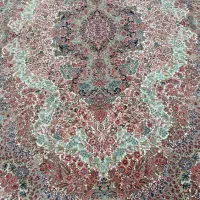 دو عدد فرش شش و نه متری