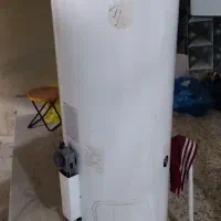 آب گرم کن مخزنی