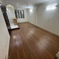 آپارتمان85متری-دوخواب-پارکینگ-ماشین-همکف-تخلیه