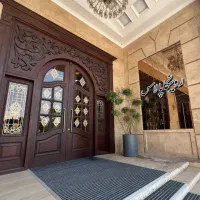 شهر بزرگ رونیکاپالاس/۸۵ متر