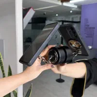 هولدر موبایل/با قدرت مکش محکم به شیشه میچسبه