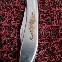 چاقو فروشی|کلکسیون اشیاء عتیقه|ابهر, |دیوار