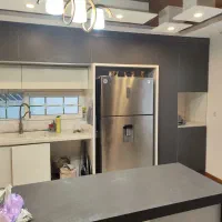 کابینت در حد نو با سینک و گاز رومیزی