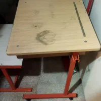 نیمکت و میز