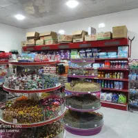 فروش قفسه فروشگاهی و استند شکلات و پفک|فروشگاه و مغازه|جغتای, |دیوار