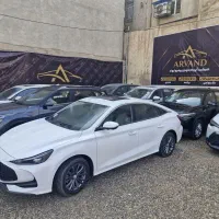 کرولا کراس ۲۰۲۵ فول شرکتی