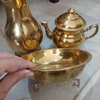 سه تیکه وسیله برنجی