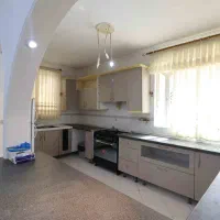 اجاره واحد مبله در بهترین لوکیشن بلوار چمران|اجارهٔ کوتاه‌مدت آپارتمان و سوئیت|شیراز, نیایش|دیوار
