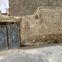 ملک کلنگی به متراژ ۱۴۲ متر