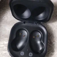 کیس ایرپاد بادز لایو اورجینال اصلی مشابه صفر AKG|لوازم جانبی موبایل و تبلت|تهران, فلسطین (میدان انقلاب)|دیوار