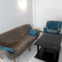 مبلمان راحتی  ۷ نفره کاملا سالم بدون پارگی