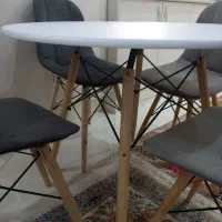 میز نهار خوری گرد  mdfصحیح و سالم|میز و صندلی غذاخوری|تهران, جوادیه|دیوار