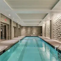 رویال-هما-یک-قدم-جلوتر-از-تمام-برج-های-منطقه-2