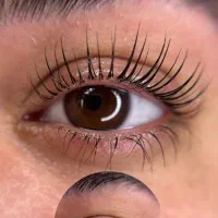 نیازمند مدل زیبا برای لیفت مژه|خدمات آرایشگری و زیبایی|مشهد, رضاشهر|دیوار
