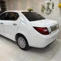 دنا پلاس بورسی مدل ۴۰۲
