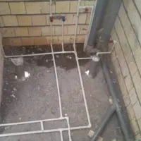 لوله کشی آب سردوگرم و شوفاژ و پمپ و منبع