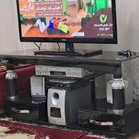 میز تلویزیون شیشه ای|میز تلویزیون|سبزوار, امیر کبیر|دیوار