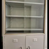 کتابخانه فلزی