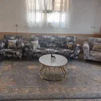 مبل هشت نفره راحتی|مبلمان خانگی و میز عسلی|شاهین‌شهر, ۹ دی|دیوار