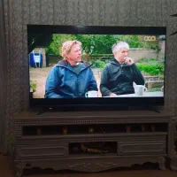 تلویزیون ۵۸ اینج