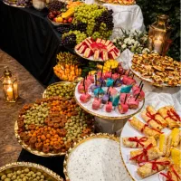فینگرفودسینی مزه پک تولد نان وپنیر عقدمراسم ترحیم