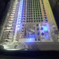 میکسر صدا بسیار حرفه ای