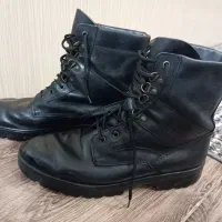 پوتین|کیف، کفش، کمربند|سنندج, |دیوار