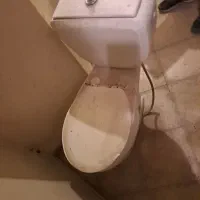 فلاش تانک و توالت فرنگی