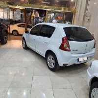 رنو  ساندرو   مدل۱۳۹۵   اتومات کارکرد۱۵۹|خودرو سواری و وانت|تهران, سعادتآباد|دیوار