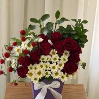 دسته گل باکس گل|گل و گیاه طبیعی|تهران, شهرک غزالی|دیوار