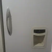 یک عدد یخچال پارس و فریزر دونار