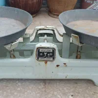 ترازو قدیمی