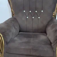 مبل 7 نفره بسیار تمیز|مبلمان خانگی و میز عسلی|قرق, |دیوار