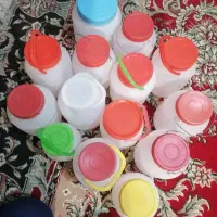 دبه وبطری نوشابه|ظروف نگهدارنده، پلاستیکی، یک‌بارمصرف|مرند, |دیوار