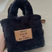 کیف|کیف، کفش، کمربند|اندیشه, اندیشه فاز ۱|دیوار