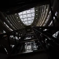 استخدام بازاریاب شرکت آسانسور