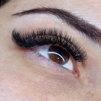 اکستنشن مژه با بهترین متریال