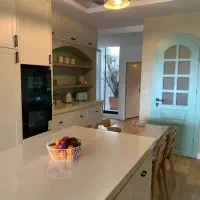 ۹۰متری/ تاپ لوکیشن بنفشه/ نوساز کلیدنخورده