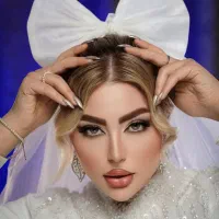 سالن زیبایی «مانلی»