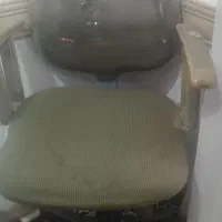 میز کامپیوتر همراه صندلی