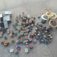 باسلام مقداری کلید امپر جا لامپی برا فروش|مصالح و تجهیزات ساختمان|ماهان, |دیوار