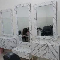 آینه های آرایشگری