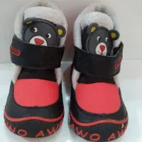 نیم بوت  داخل خز ،اصلا استفاده نشده و کاملا نو