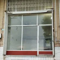۲۳ متر تجاری