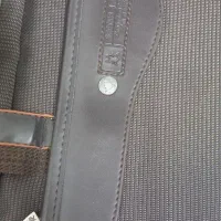 کیف داتشجویی و لپ تاپ