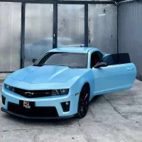 شورلت کامارو آبی