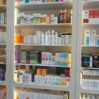 استخدام مشاور و ویزیتور محصولات آرایشی